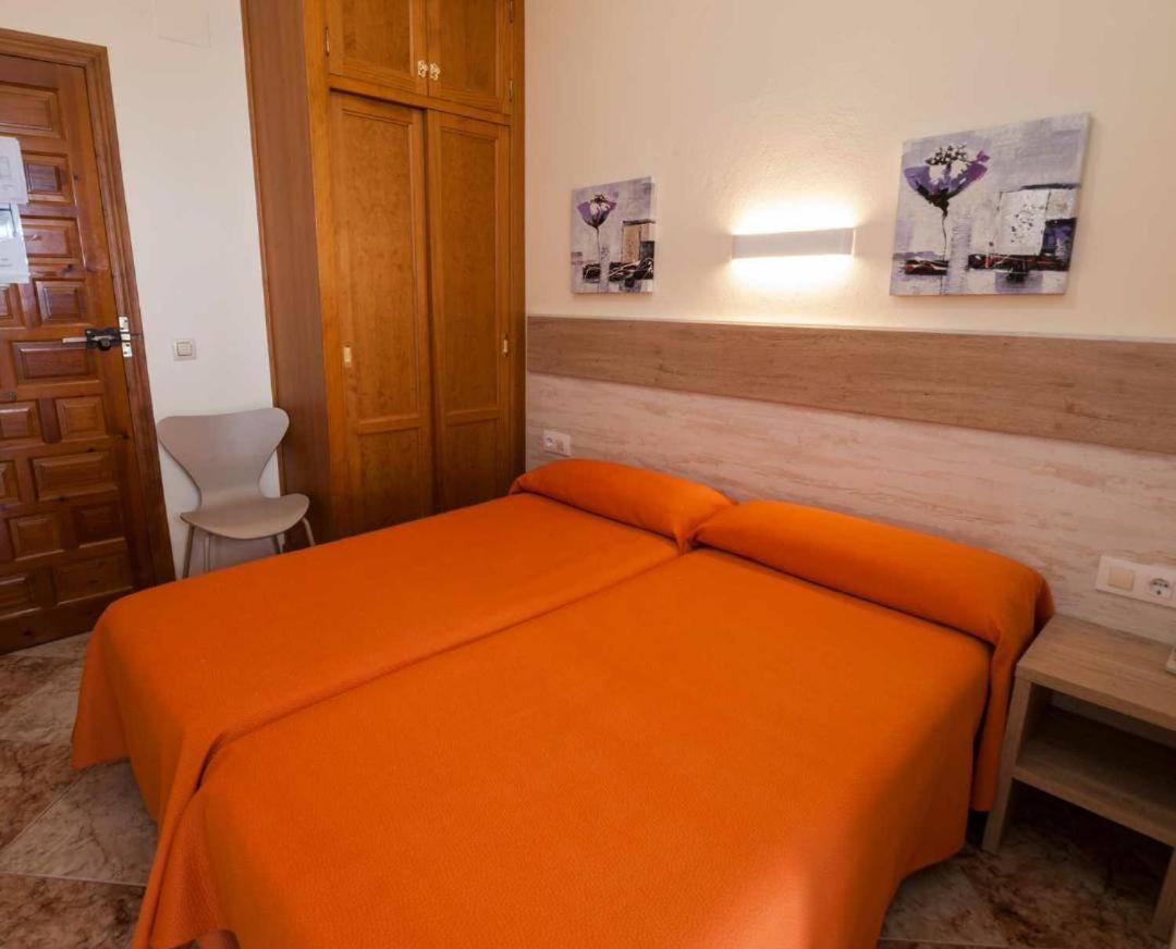 Hostal Sonrisa Del Mar Conil De La Frontera Ngoại thất bức ảnh